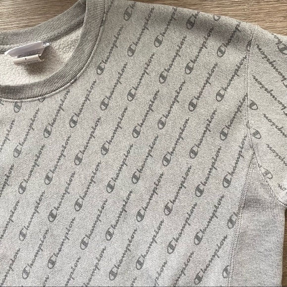 Champion Women’s Gray Reverse Weave All Over Script Sweatshirt Small - Picture 3 of 7